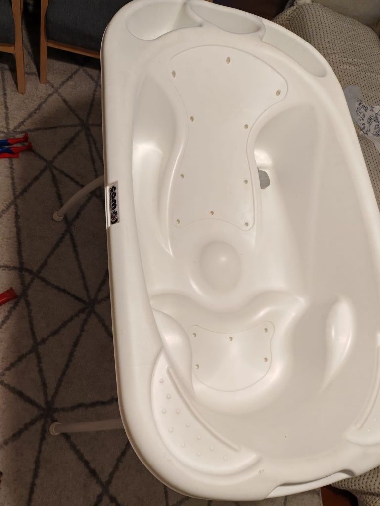 Banheira CAM com pés bebé