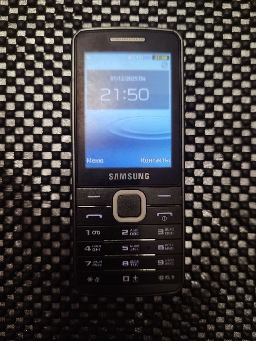 Samsung GT-S5611