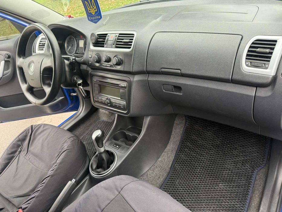 Продам авто Skoda Fabia 2