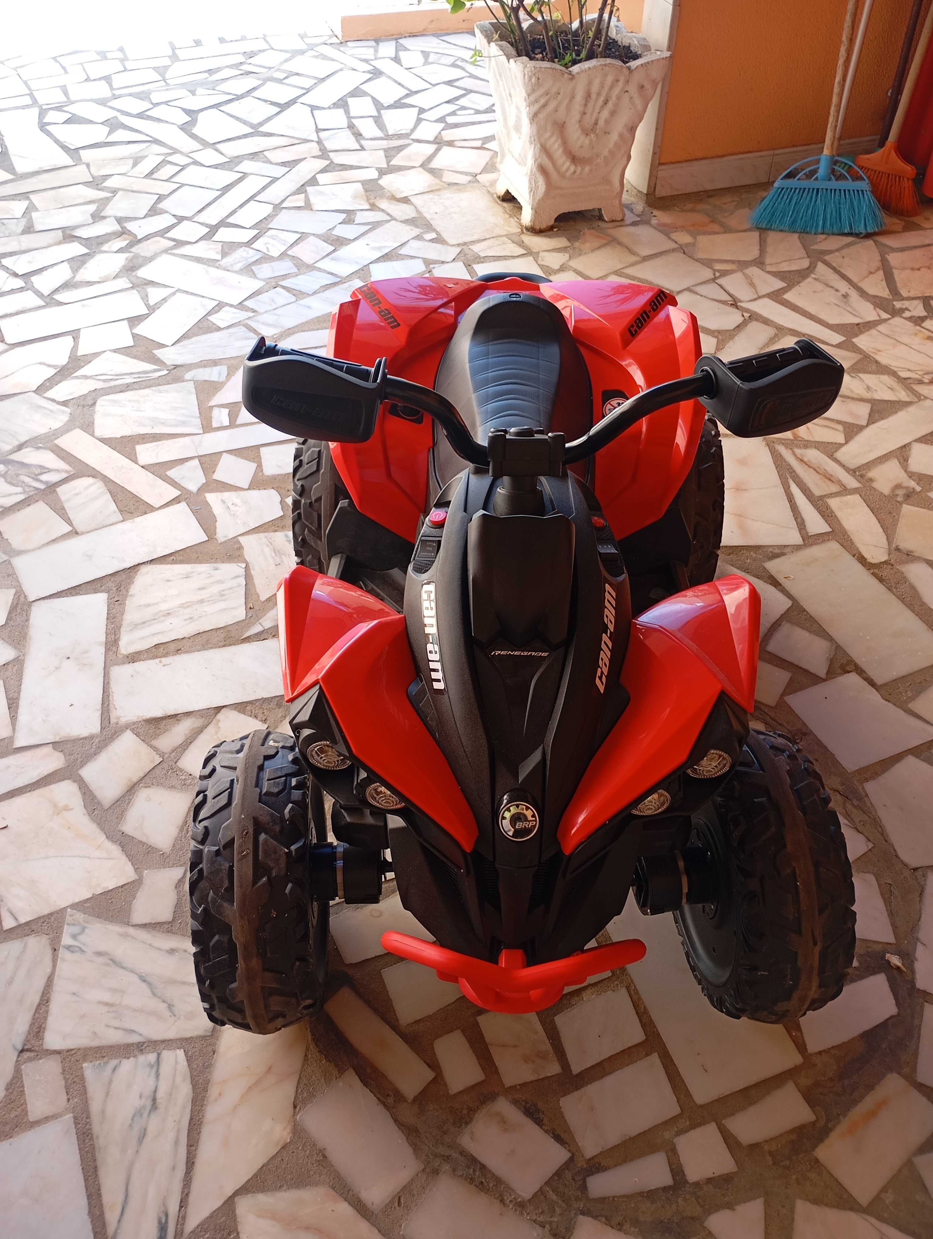 Moto4 bateria crianças
