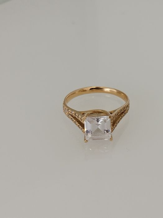 Anel em ouro de 19,2kt