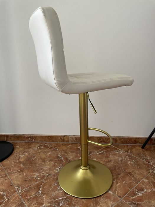 Стілець візажиста/барний стілець