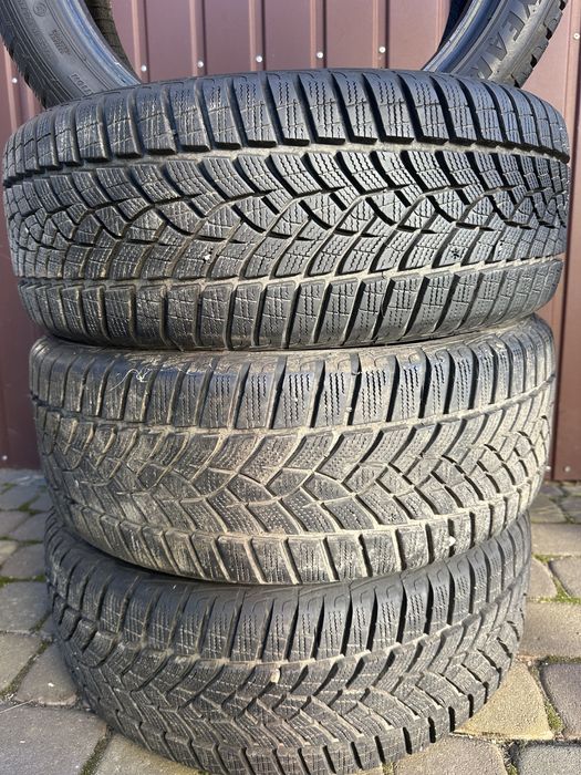 Колеса шини зима 4 шт 2021 рік 205/50 R17 GOODYEAR зима