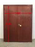 Porta blindada de duas folhas