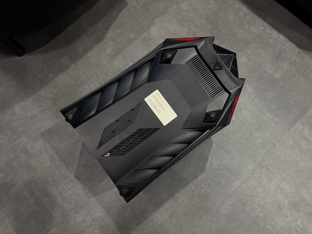 Lenovo IC y710 Cube-15 | i7-6700 / 32GB / SSD+HDD / GTX 1060 / Gaming
