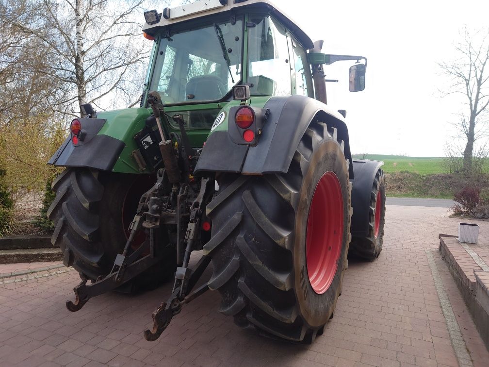 Ciągnik Fendt 815 818. 820. John Deere
