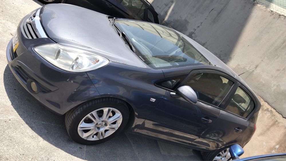 Opel corsa D Cdti 1.3