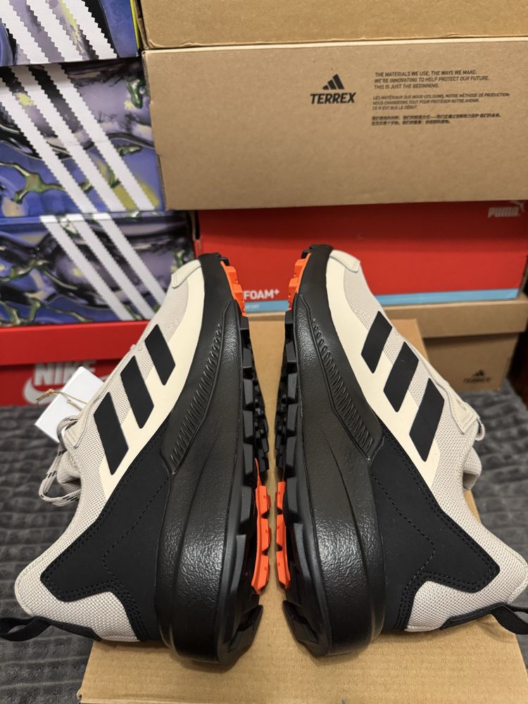 Трекінгові кросівки Adidas Terrex anylander 42(26,5см) нові оригінал