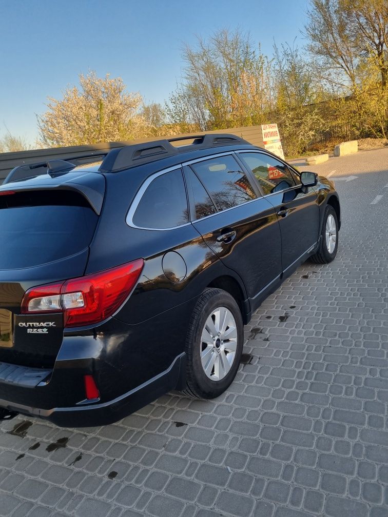 Subaru Outback 2016