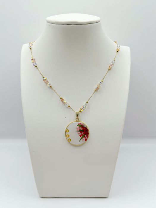 Przepiekny recznie robiony naszyjnik z kwiatami