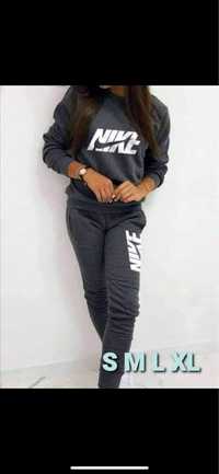 Dres damski Nike ocieplany S