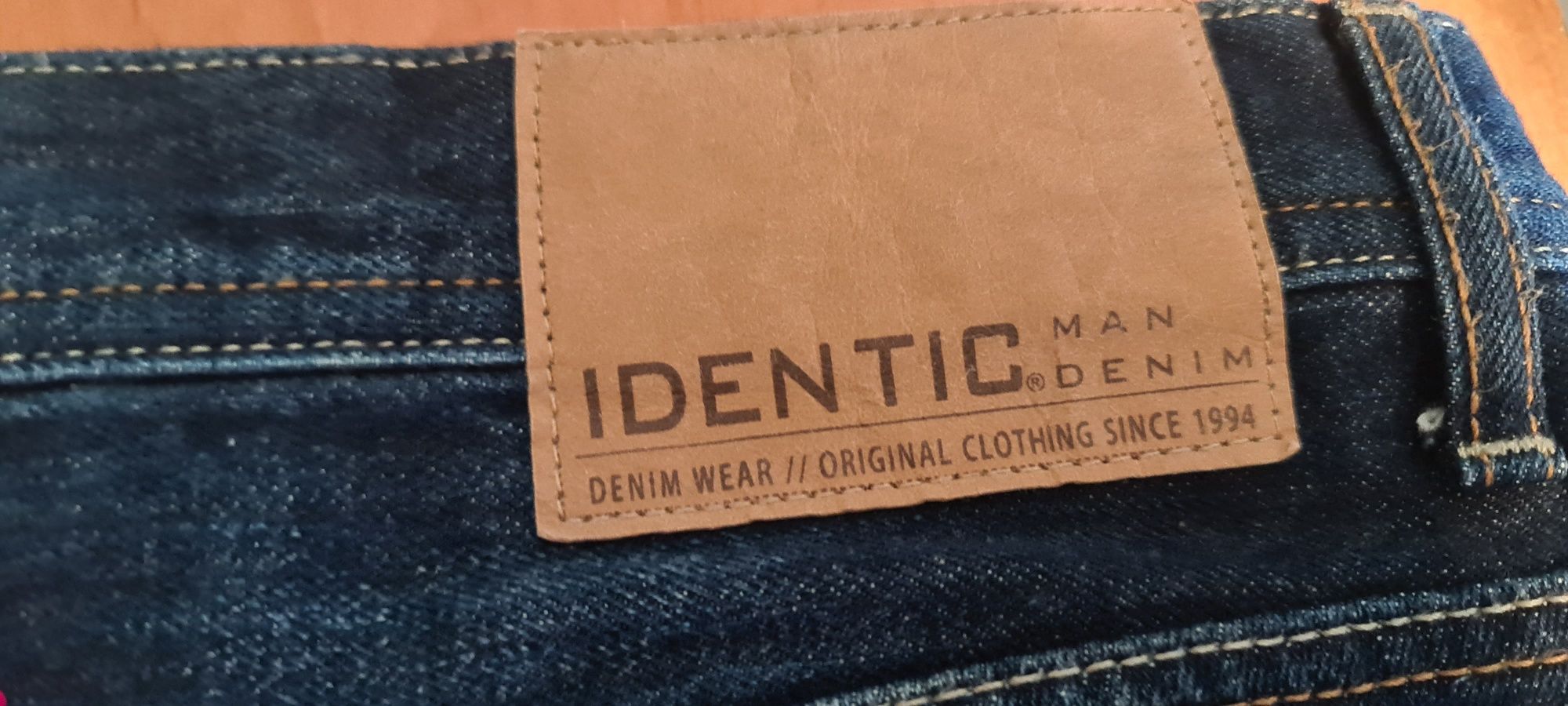 Spodnie jeans 36.