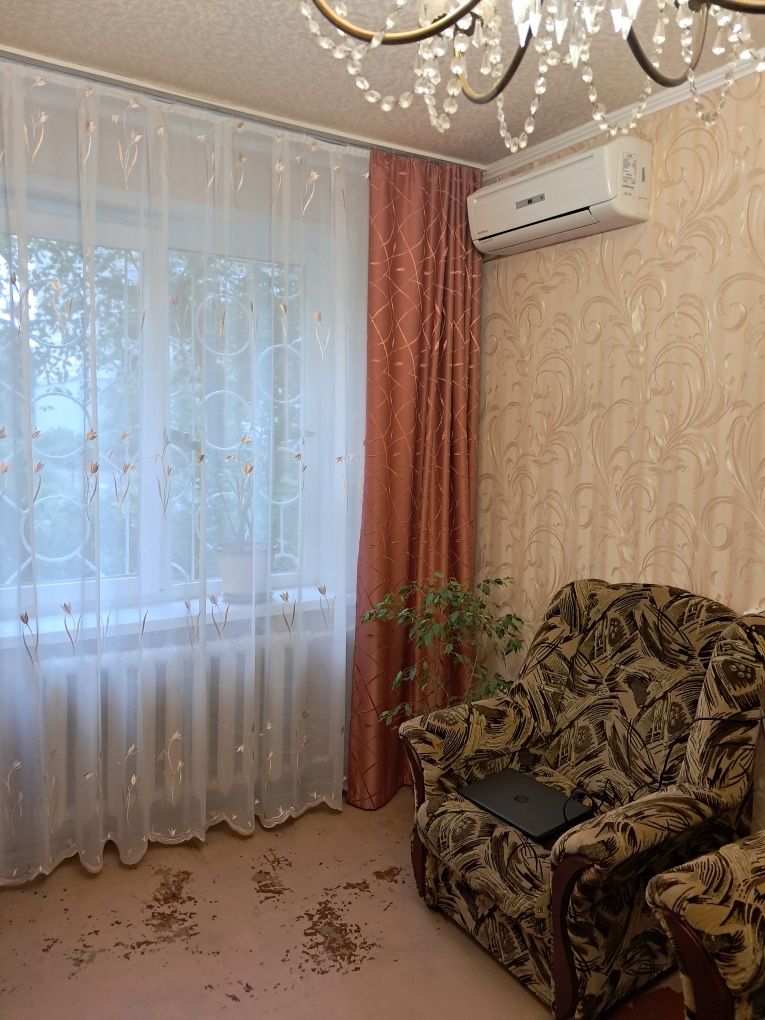 АН Продам двухкомнатную квартиру  Пзто
