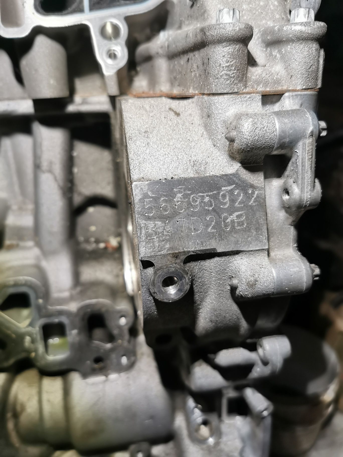 Silnik b47d20b 231km biturbo 2019r G32 miska głowica pokrywa b47d20a
