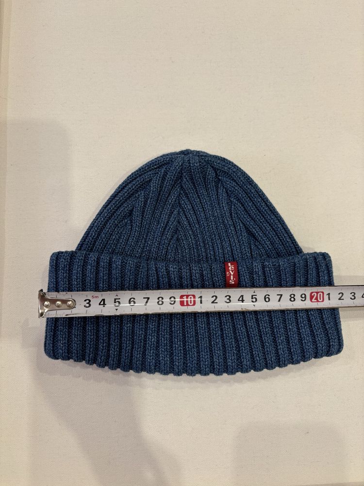 Шапка біні,Levi’s