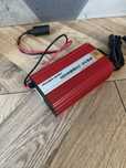 Adapter sieciowy do samochodu, przetfornica napięcia 180W
