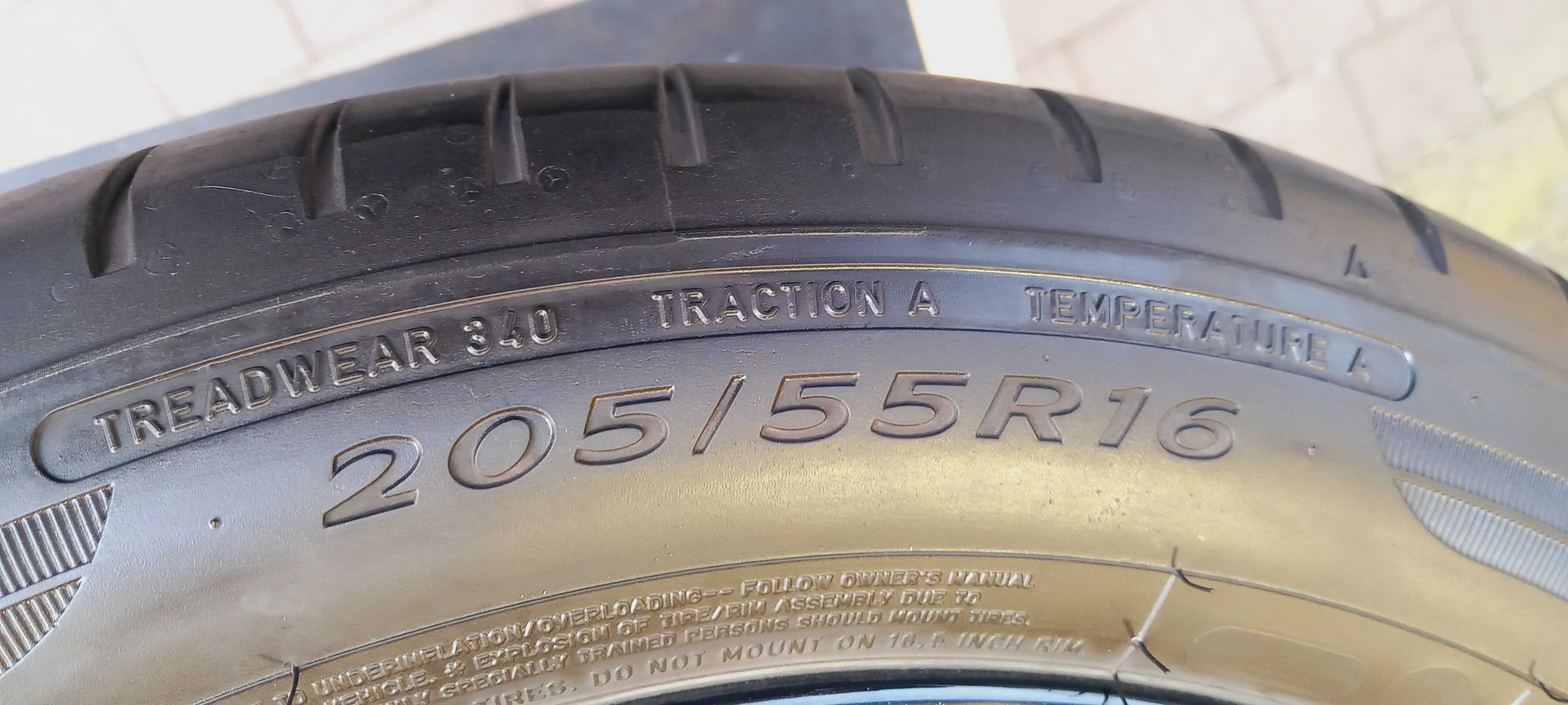 Opony letnie Premium 4x DUNLOP 205/55R16 91H, 2022r. stan bdb