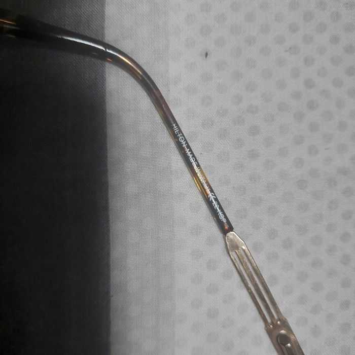 очки винтажные (хилтон,италия)