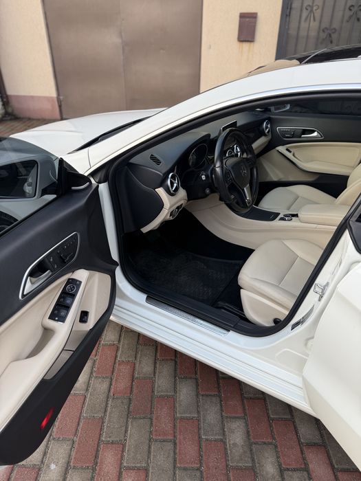 Mercedes Benz CLA 250 4-matic c117 2014