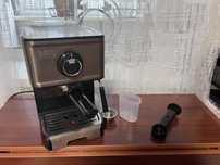 Кавоварка рожкова Black&Decker BXCO1200E
