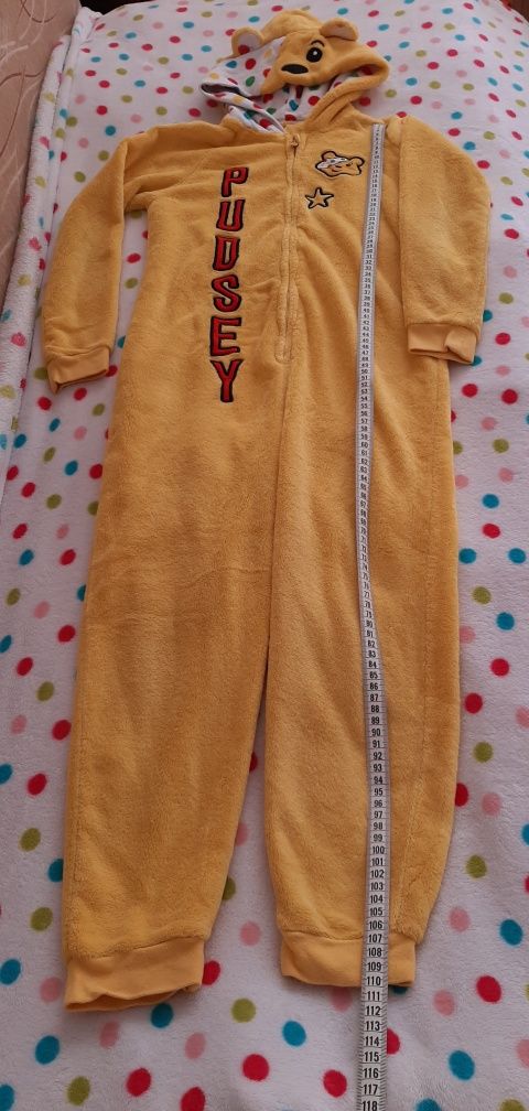 Miś Pudsey pajac przebranie piżamka r.135-140 George