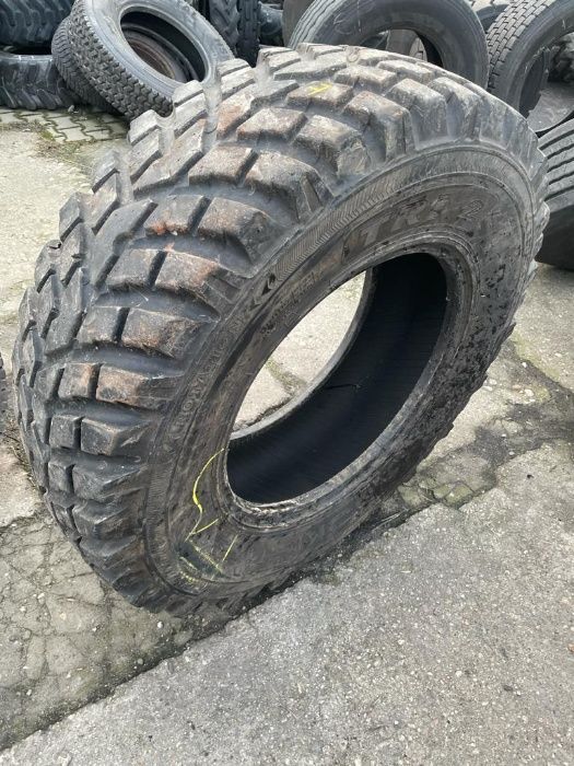 360/80R24 13.6R24 Opona przemysłowa NOKIAN TRI2 70% TRI 2