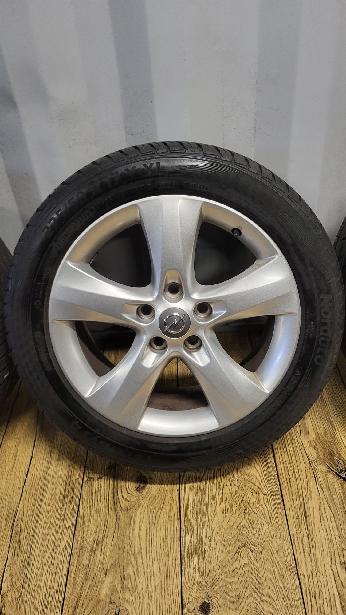 Alufelgi Opel 17" 5x115 z oponami 225/50 R17 Astra J Zafira C Insignia