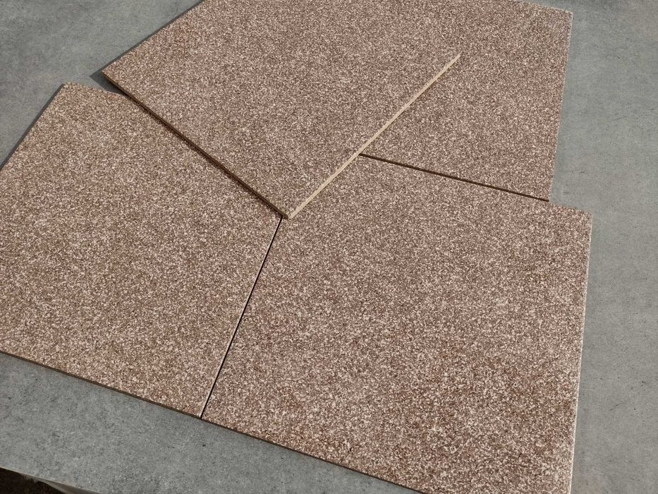 Płytki antypoślizgowe R11 gres 33x33 USTER BROWN