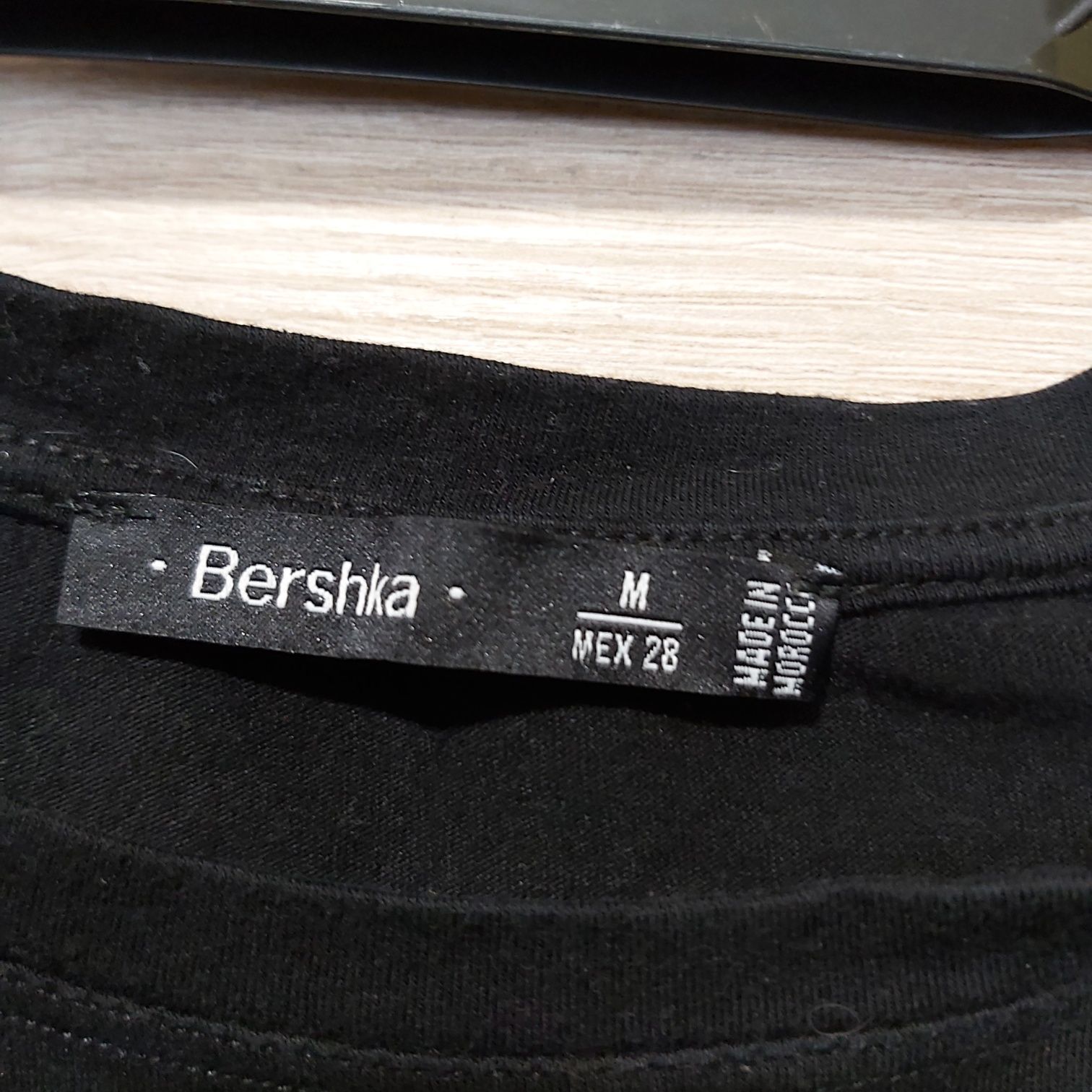 Sukienka tunika Bershka M czarna