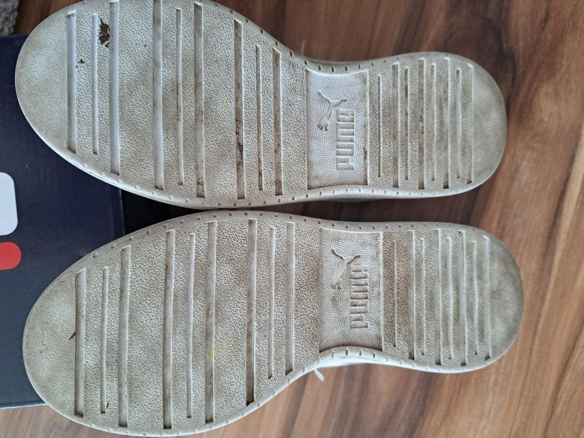 Buty puma 35 w super stanie.