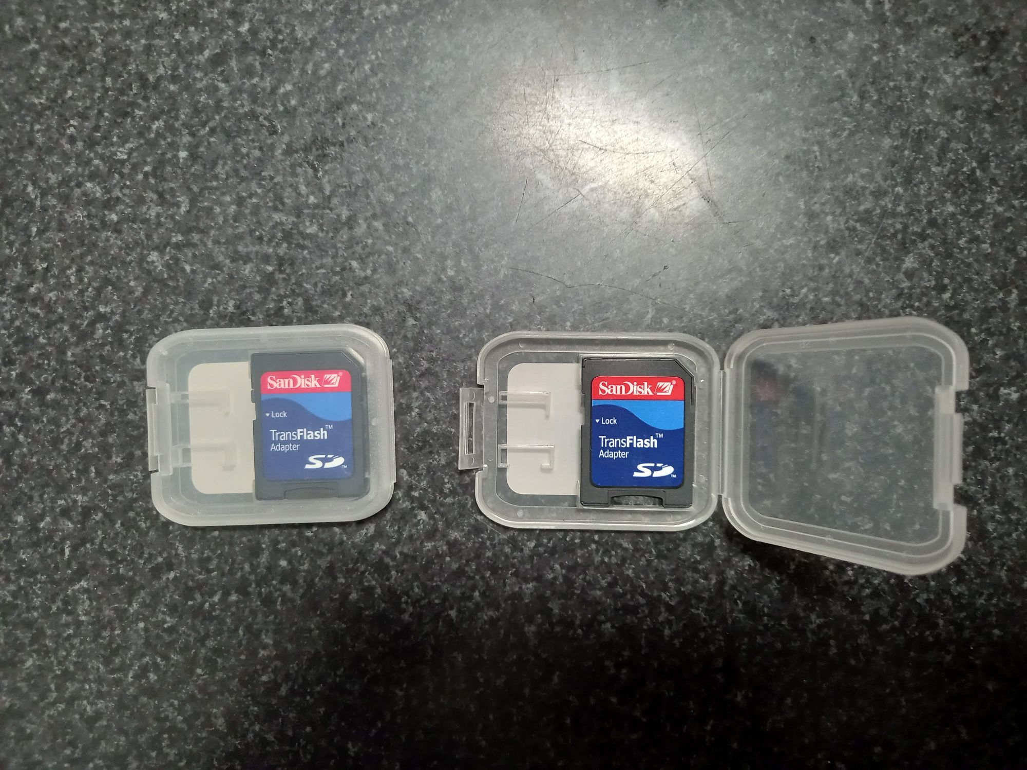 2 adaptadores SD SanDisk novos e 1 MicroSD