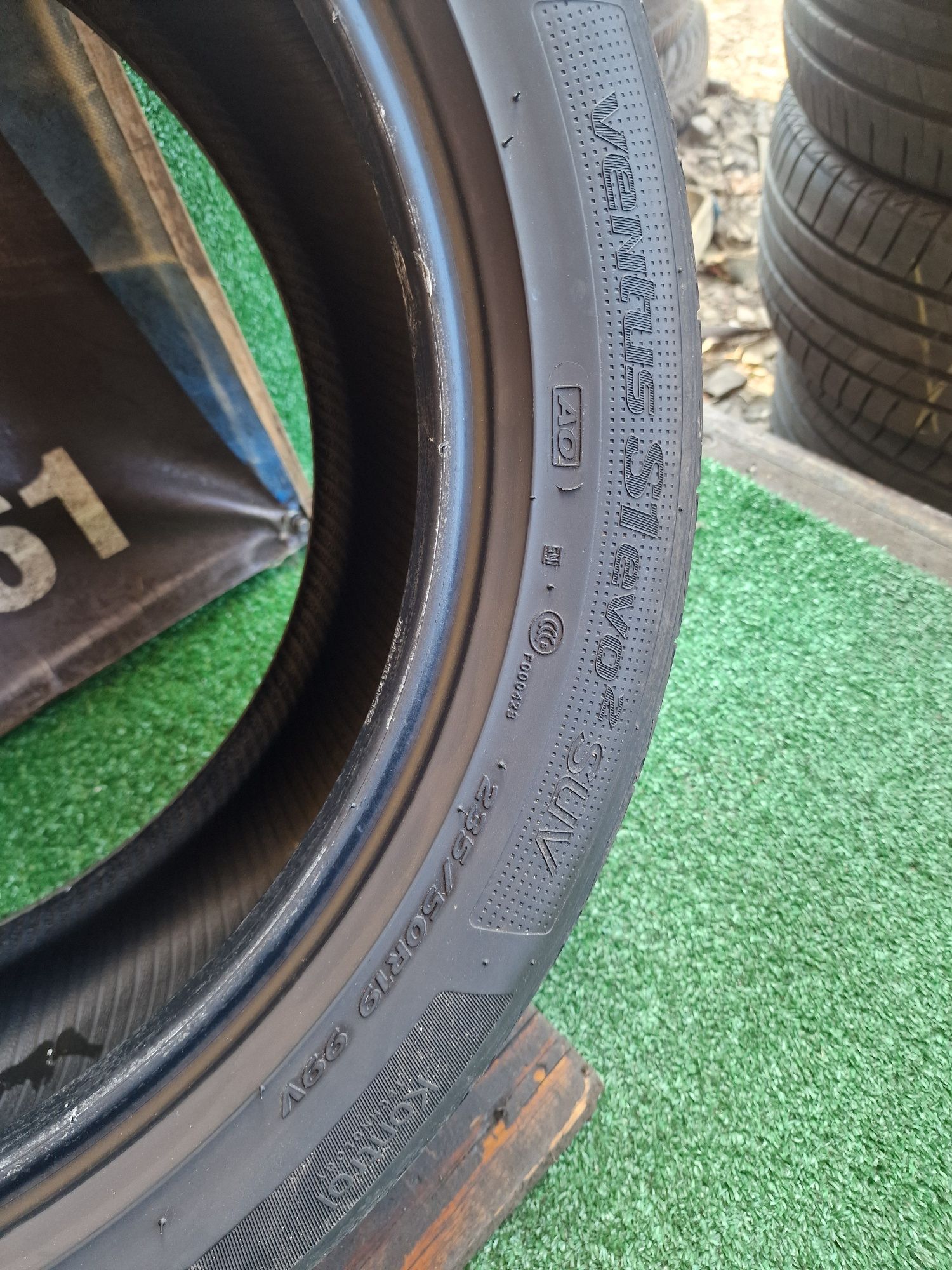 Opony letnie 235/50/19 Hankook Para 2022rok 6mm