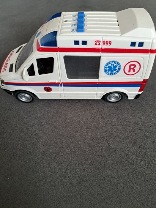 Auto dla dzieci Ambulans