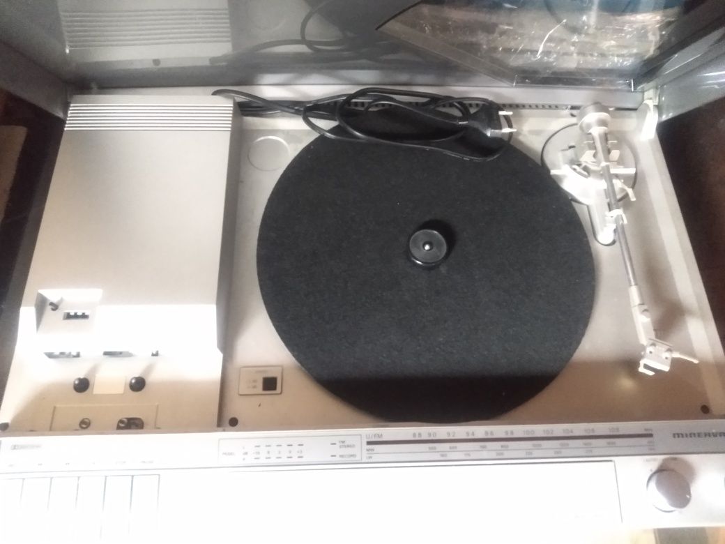 Minerva RST-300,stereo music center