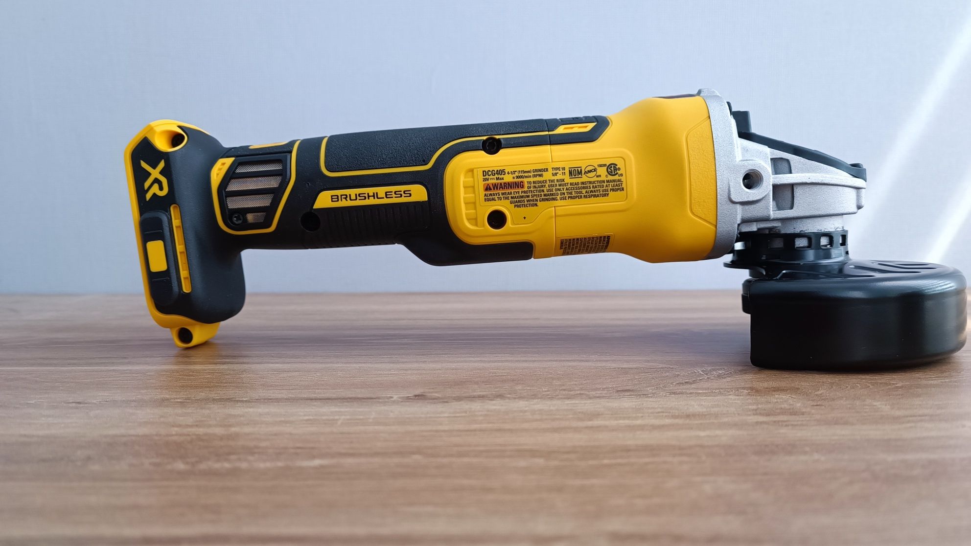 DEWALT DCG405 болгарка кутова шліфмашинка кшм