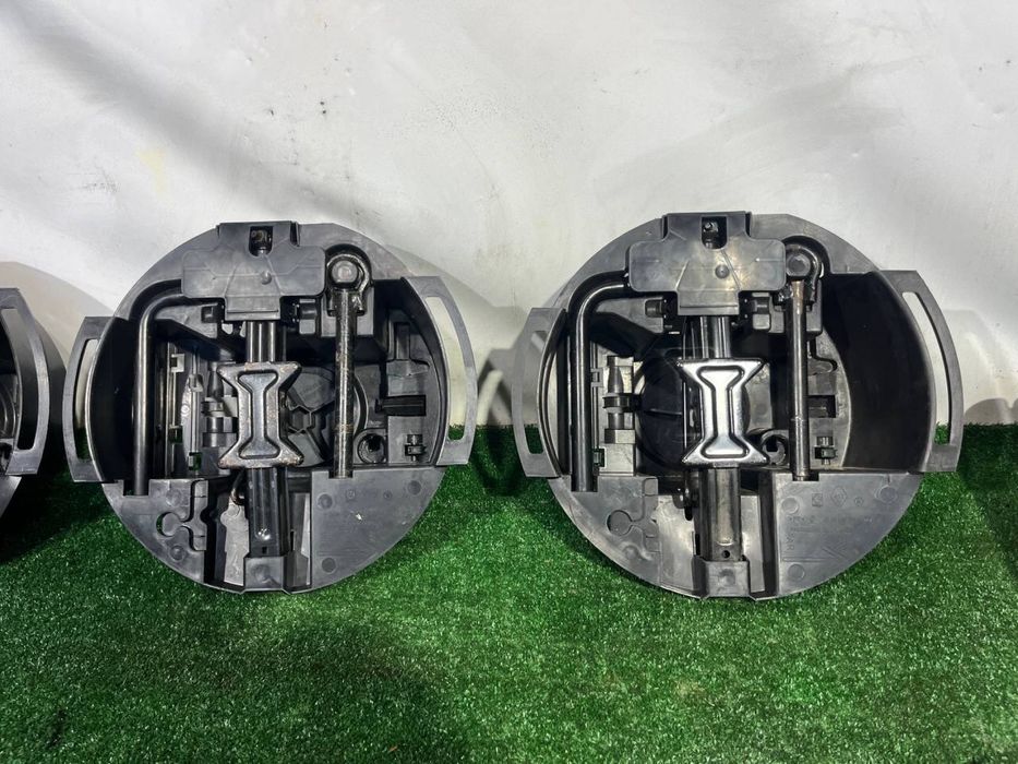 Органайзери Renault Megane 2 / Scenic 2 – всі комплектуючі в наявності