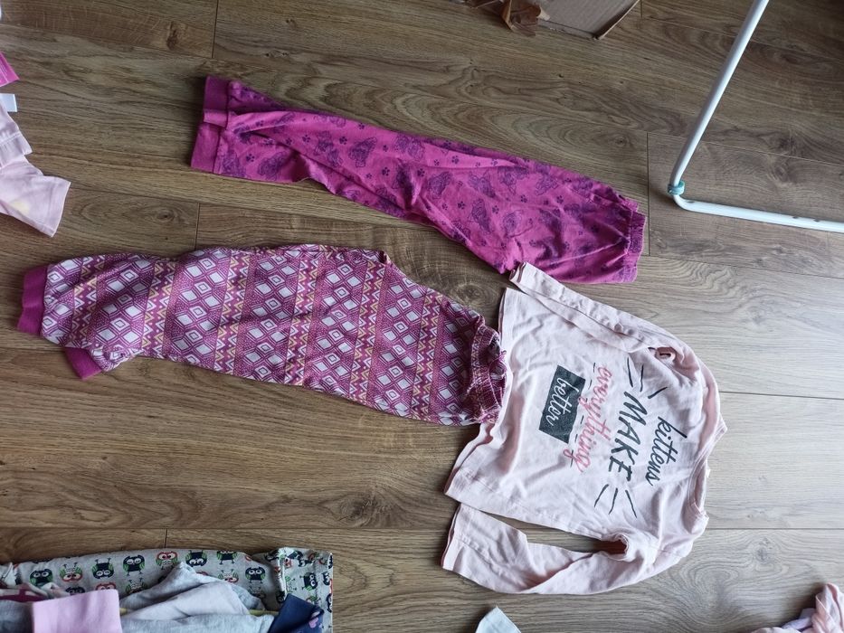 Piżamy dla dziewczynki 110 i 110/116