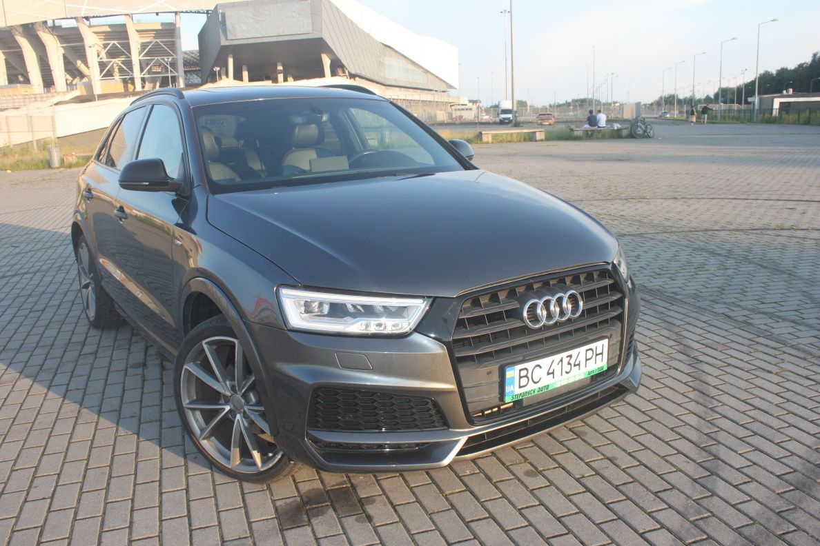 Audi Q3 хороший автомобіль