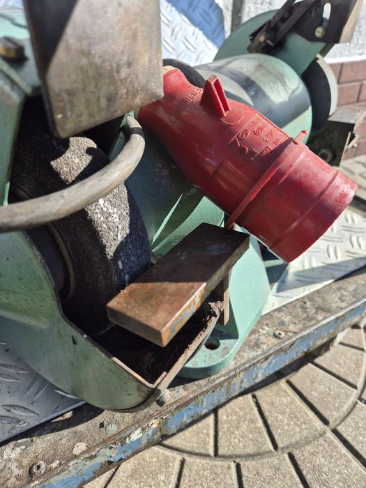Szlifierka stacjonarna na dwa kamienie Galvanotechnik 900 Watt okazja!