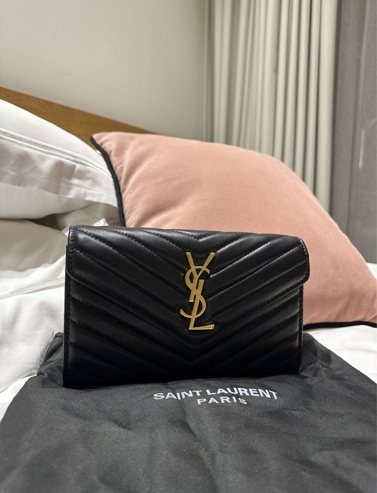 Carteira YSL Envelope