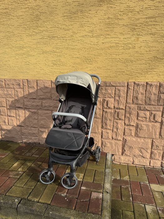 Коляска прогулочна X-lander x-follow