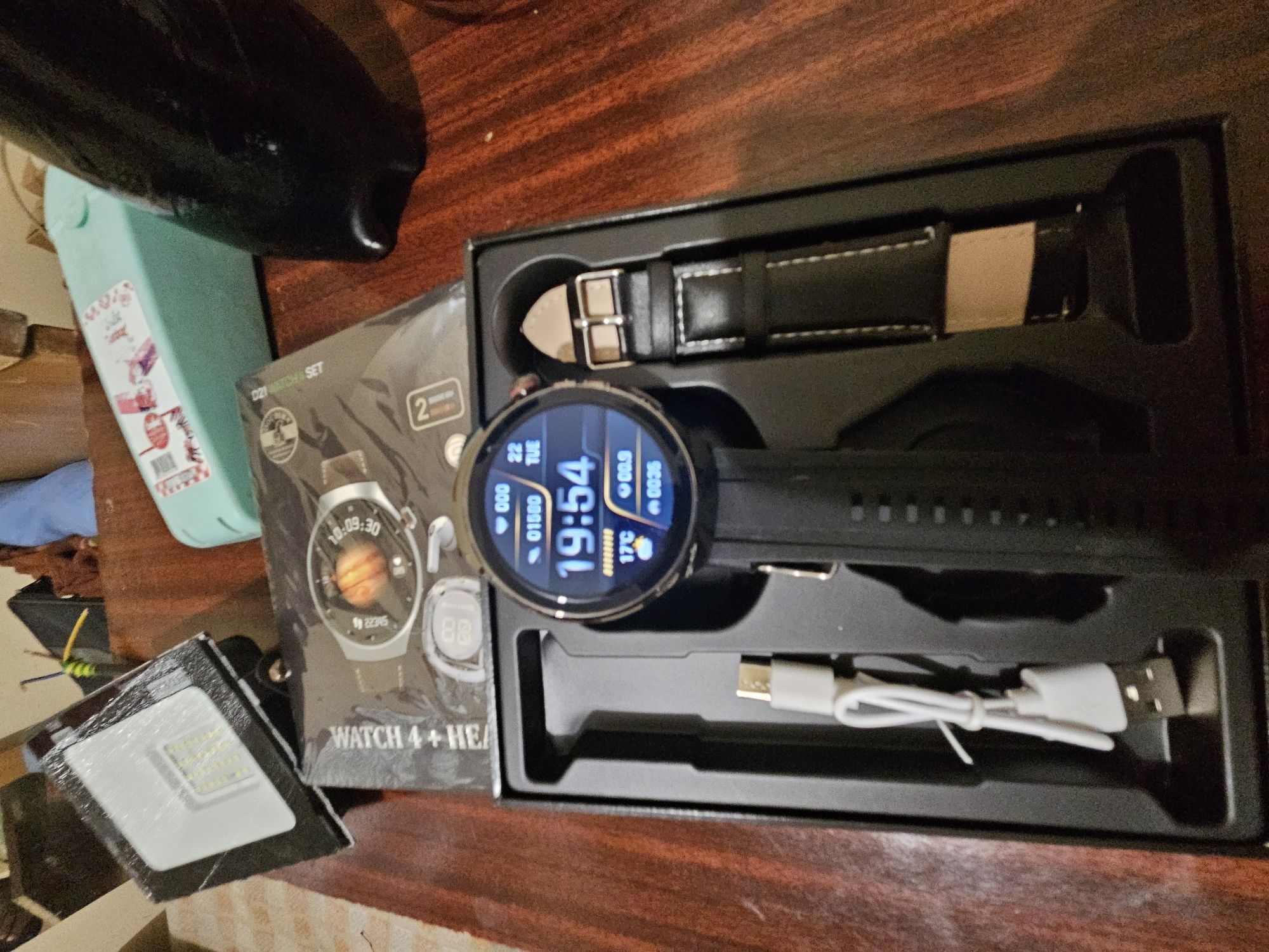 WATCH 4+,Годинник