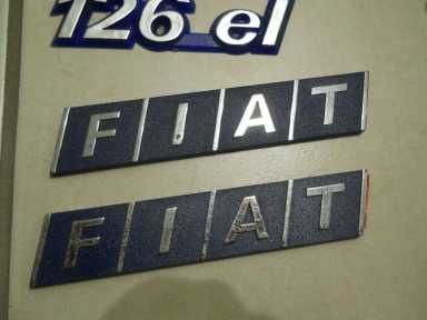 Fiat 126p emblemat na tylną klapę silnika nowy FIAT