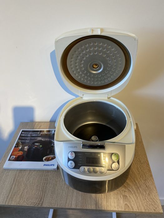 Мультиварка Philips HD3136/03