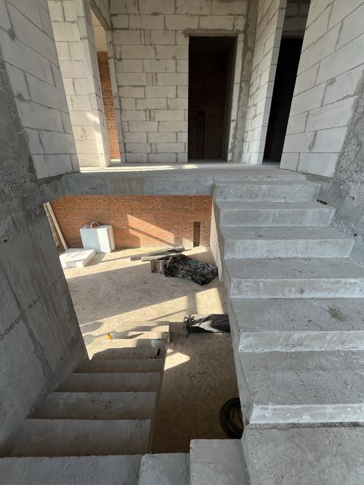 Сучасний дуплекс 136 кв.м, 3 сотки. Залишилась 1 половинка