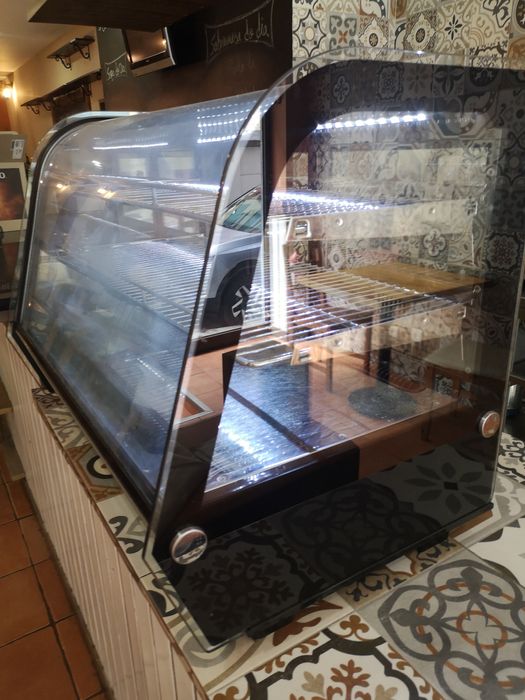 Vitrine Espositor Refrigerada Sobremesas