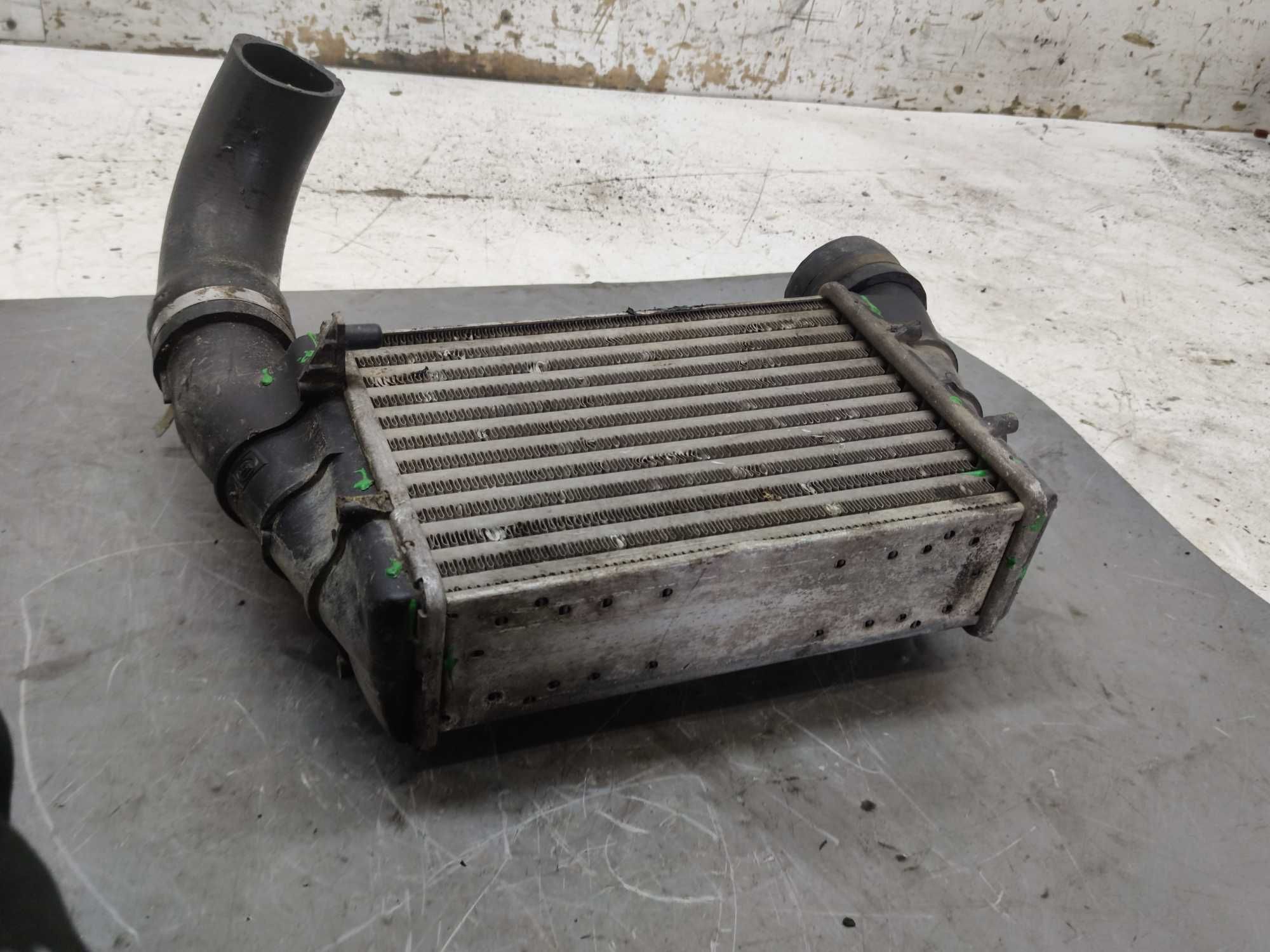 VW Passat B5 1.9 TDI Intercooler Chłodnica Powietrza