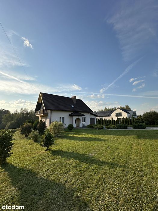 Dom wolnostojący 140 m² na dużej działce