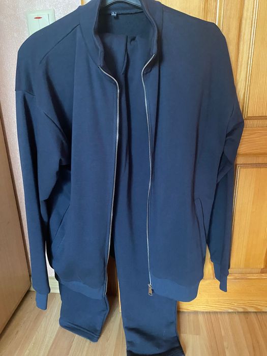 Спортивний чоловічій костюм MIREY