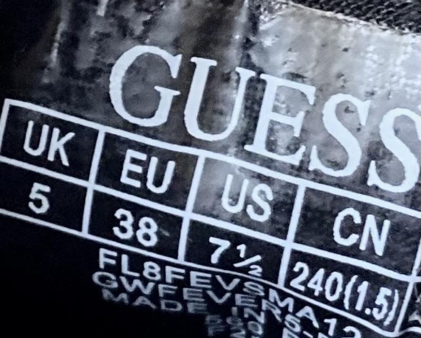 Кросівки ботінки Guess